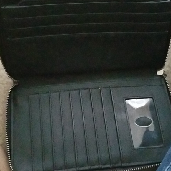 Wallet - Picture 2 of 3